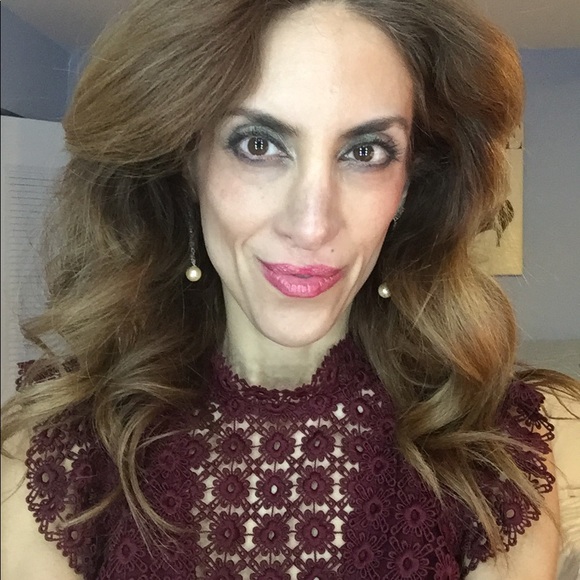 Meet your Posher, Melissa - Picture 2 of 6